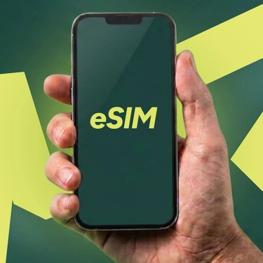 What is an eSIM and Why is it Indispensable in 2026?